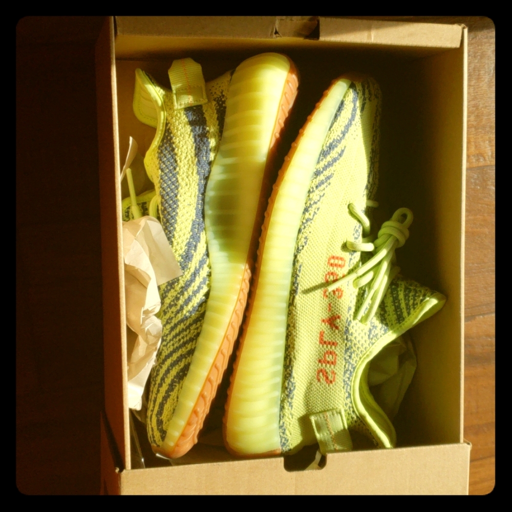 Yeezy 350 Boost V2